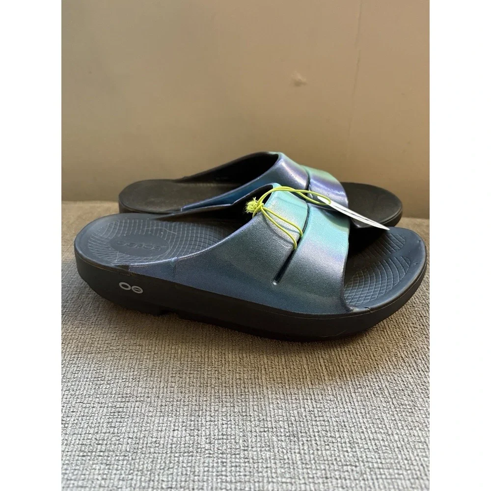 Oofos OOahh Luxe Atlantis Metallic Blue Slides Recovery Sandals Women's 8 NWOB - Picture 3 of 6